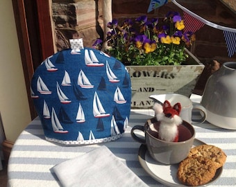 Tea Cosy in nautical boat fabric for a small tea pot with contrast spot lining. Sailing boat tea cizy