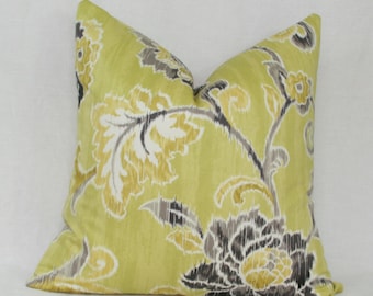 Green gray floral decorative throw pillow cover. 18" x 18" toss pillow.
