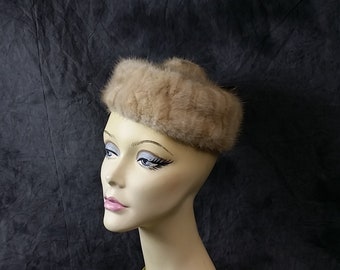 Vintage Mink Hat - Biege and Ivory Tones, Charlotte New York - Mink Pill Box Hat