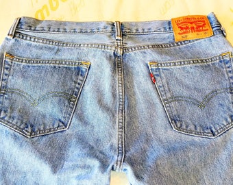 Vintage Levis 505 Jeans