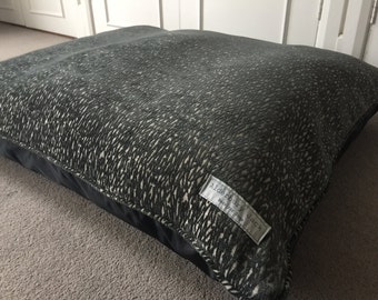 Black and grey luxury dog bed