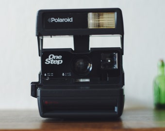 Film tested and working Polaroid OneStep 600 Instant Film camera