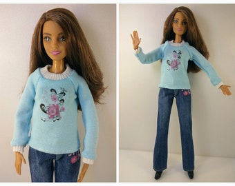 Handmade Barbie clothes - Barbie doll clothes - Doll clothes - Barbie sweater - Barbie top - Lite blue sweatshirt with floral pattern