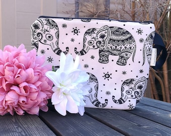 Medium 2 skein Project Bag. Henna Elephants