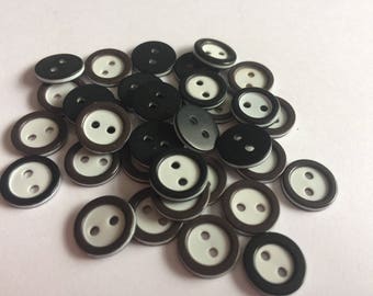 10mm black rim 2 hole buttons plastic x 30