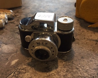 Vintage HIT Sub Miniature Spy Camera with Case Box Film WOW Japan 1950's