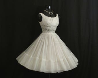 Vintage 1950's 50s White Silver Beaded Ruched Chiffon Organza Party Prom Wedding Dress Gown