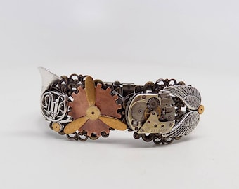 Steampunk cuff . Steampunk bracelet. Steampunk jewelry.