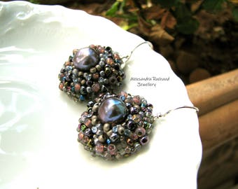 OREILLS EMBROIDERED EARRINGS