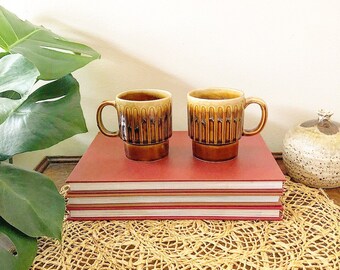 Pair of Vintage Rust & Cream Japanese Stacking Mugs