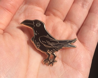 Black Raven/Hard enamel pin/43 mm