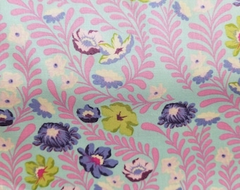 Tula Pink Eden Fat Quarter Wildflower/Orchid