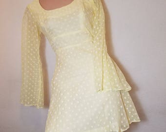 FREE SHIPPING 1960 Mod Bell Sleeve MINI