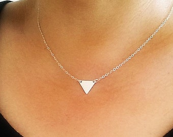Triangle sterling silver necklace - Geometric necklace - Triangle jewelry - Delicate necklace - Minimalist Jewelry