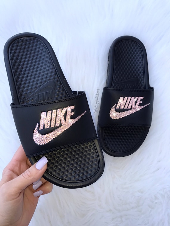 nike benassi