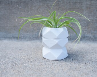 SUCCULENT PLANTER || Cactus Planter - Geometric Planter - Indoor Planter - Air Plant - Cactus Pot - Modern Planter - Plant Pot