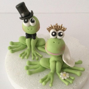 Frog cake topper | Etsy