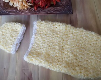 Newborn Cocoon and Hat set