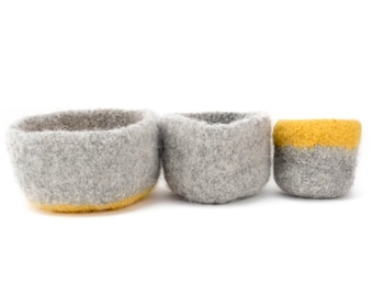 WOOLY FELTED BOWLS --three felted bowls in light grey and yellow 26