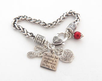 Teacher Gift, Teacher Bracelet, Personalized teacher gift, thank you for making a difference in my life, End of year gift, bracelet, Apple