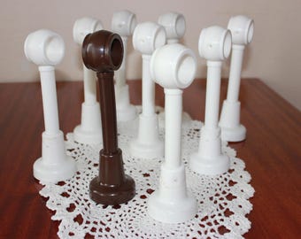 9 Curtain Rod Holders Spools Hooks White Lot Curtain Rods Brackets Pegs Knobs Hooks Towel Rod Display Shower Drapery Macrame Craft Supplies