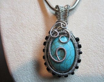 Handmade Wire Weaved Pendant