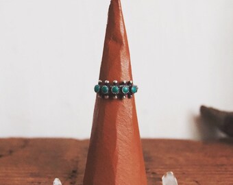 VC-190 vintage Native American sterling silver and turquoise ring