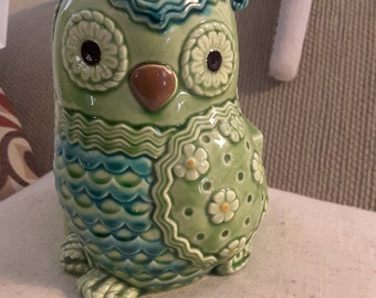 Mid century Lefton ceramic owl planter