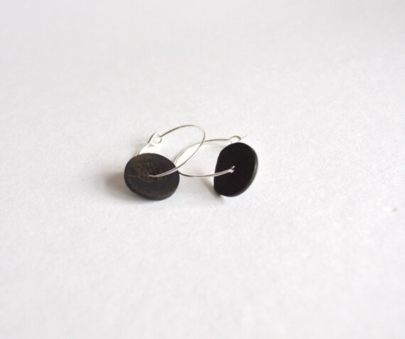 small hoop earrings silver hoop black disk earrings black