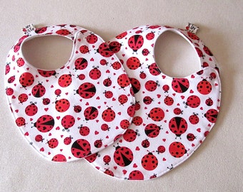 Ladybugs Baby Bib , Baby Girl Bib, Red Baby Shower Gift, Trendy Bib, Ladybug Bib, Red Bib, Absorbent Bib, baby shower gift