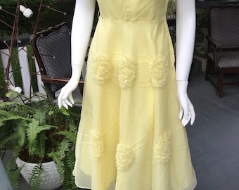 Vintage Yellow Crinoline 50's Party Dress