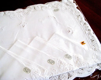 Vintage 4 Placemats 4 Napkins Set Battenburg Lace Snow White Cotton, MINT With Tags