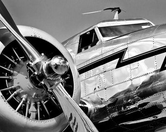 Airplane Propeller Vintage Historic Military Plane Photo Print Aviation Decor Vintage Aircraft WWII Airplane Art War Plane Print Pilot Gift