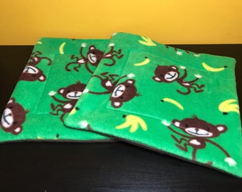 Guinea Pig Pee Pad Set - Monkey Fleece - Guinea Pig Cage Liner - Potty Pad - Hedgehog - Midwest Cage - C&C Cage - Absorbent Pad - Uhaul