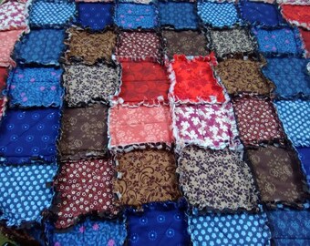 Rustic Rag Quilt (Concentric Squares)
