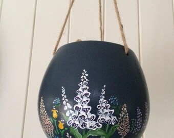 Floral Design Hanging Flower Pot – Hand Painted by Cassie Butcher