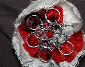 brooch flower decor red and white Pebble