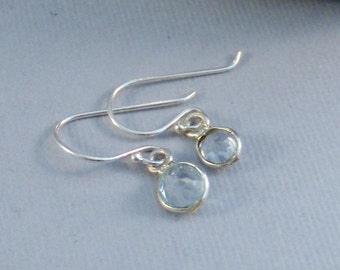 Tiny Aquamarine,Earring,Aquamarine Earring,Blue Earring,Aquamarine Birthstone,Round,AquaSterling silver,Aquamarine Birthstone,Seamaidenjewel