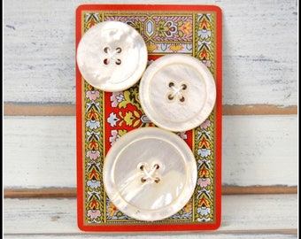 Three Vintage Pearl Oyster Shell Buttons - Pearl Oyster Shell Buttons - Vintage Buttons (#28)