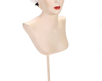 1950s Black Velvet Criss Cross Silver Mink Fur Trim Veil Netting Hat