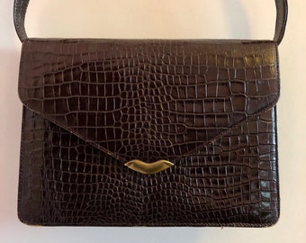 Vintage brown leather bag