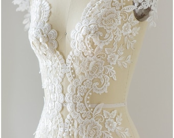 2yards Lace trim, soft embroidered lace Trim, elegant bridal lace trim, veil lace trim, lace embroidery, weddingdress lace trim (T17-044)