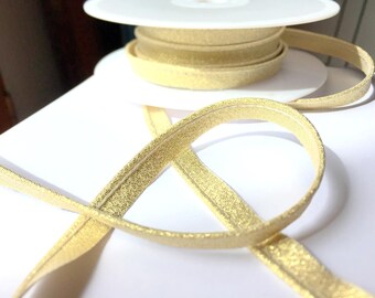 Matte gold gold lurex piping