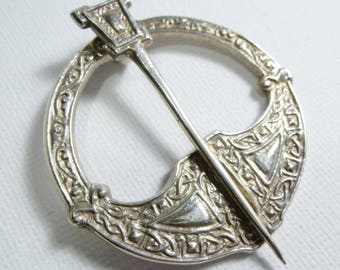 Iona Silver Penannular Brooch - Alexander Ritchie Stamped "Iona" "AR" - No Hallmark ca 1910-1920