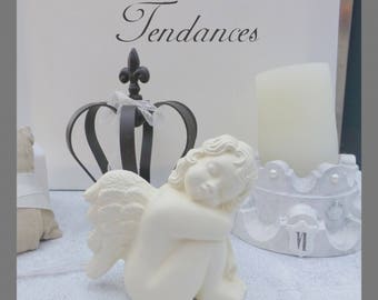 Beige 3d sitting Angel plaster 10 x 10cm