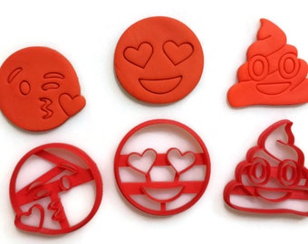 emoji heart eyes emoji kiss emoji crochet emoji