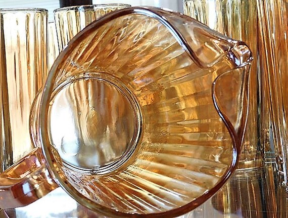Jeanette Pitcher Set / Mid Century Iridescent Carnival Glass /Pillar Optic / Floragold