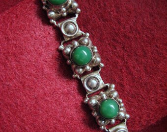 Vintage Mexican Sterling/Green Glass Flower Bracelet -- 7-3/4" long, 35grams