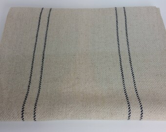 Vintage style hand - woven table runner