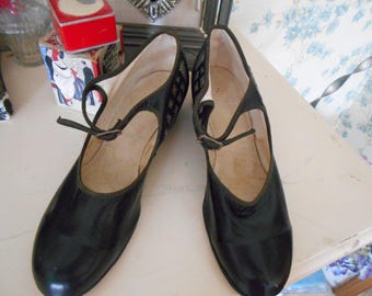 1920's Black Leather Mary Jane Shoes Never Worn